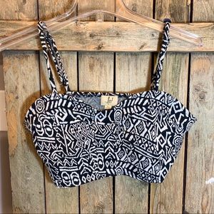 Black and White Crop Top